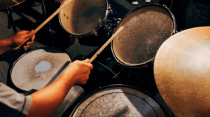 Elevate your drumming journey with our expert drum lessons guide. Discover key tips for choosing instructors, setting goals, and staying motivated.